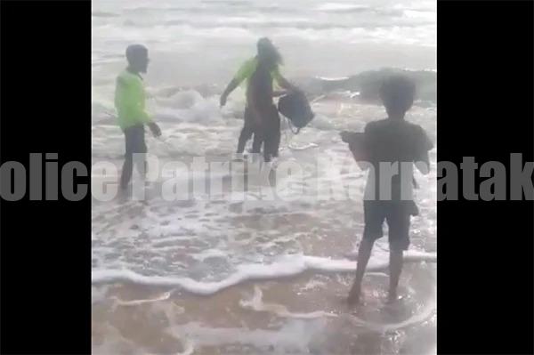 ಉಡುಪಿ : ಸಮುದ್ರಕ್ಕೆ ಹಾರಿ ಮಹಿಳೆ ಆತ್ಮಹತ್ಯೆಗೆ ಯತ್ನ