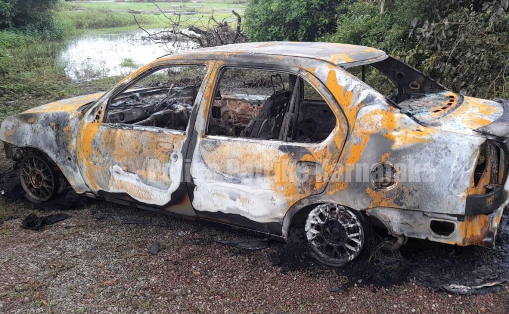 ಬೈಂದೂರು : ಸುಟ್ಟು ಕರಕಲಾದ ಸ್ಥಿತಿಯಲ್ಲಿ ಕಾರು ಮತ್ತು ವ್ಯಕ್ತಿಯ ಶವ ಪತ್ತೆ!