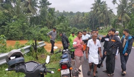 ಕಾಣಿಯೂರು : ಬೈತಡ್ಕ ಸೇತುವೆಯಿಂದ ಕೆಳಕ್ಕೆ ಬಿದ್ದ ಕಾರು ನೀರು ಪಾಲು ?