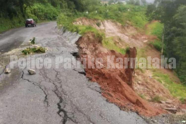 BIG NEWS: ನಿಲ್ಲದ ಮಳೆ ಆರ್ಭಟ; ಶಿರಾಡಿಘಾಟ್ ನಲ್ಲಿ ಭೂಕುಸಿತ; ವಾಹನ ಸಂಚಾರಕ್ಕೆ ಅಡ್ಡಿ