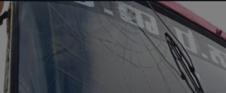 ಪುತ್ತೂರು: ಪ್ರವೀಣ್ ಹತ್ಯೆ ಖಂಡಿಸಿ ಬಂದ್ -ಬಸ್ಗೆ ಕಲ್ಲು ತೂರಾಟ