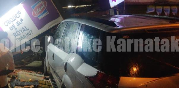 ಉಡುಪಿ: ಚಾಲಕನ ನಿಯಂತ್ರಣ ತಪ್ಪಿ ಹೊಟೇಲ್ ಗೆ ನುಗ್ಗಿದ ಕಾರು