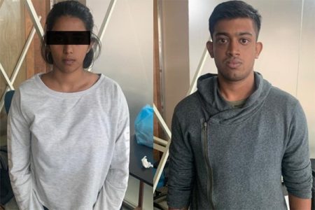 ಮಂಗಳೂರು: ವಿಮಾನ ನಿಲ್ದಾಣದಲ್ಲಿ ಆತಂಕ ಸೃಷ್ಟಿಸಿದ ಪ್ರಕರಣ – ಯುವಕ, ಯುವತಿ ವಿರುದ್ಧ ಕೇಸು ದಾಖಲು