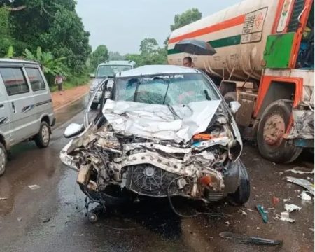 ವಿಟ್ಲ: ಕಾರು-ಟ್ಯಾಂಕರ್ ನಡುವೆ ಭೀಕರ ಅಪಘಾತ