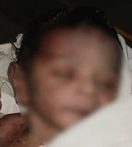 ತೊಕ್ಕೊಟ್ಟು: ರಸ್ತೆ ಬದಿ ನಿಲ್ಲಿಸಿದ್ದ ಕಾರಿನಡಿಯಲ್ಲಿ ನವಜಾತ ಶಿಶು ಪತ್ತೆ