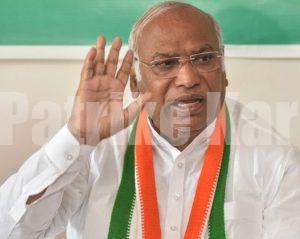 ಕಾಂಗ್ರೆಸ್ ನೂತನ ಅಧ್ಯಕ್ಷರಾಗಿ ಅಧಿಕಾರ ಸ್ವೀಕರಿಸಿದ ಕನ್ನಡಿಗ ʻಮಲ್ಲಿಕಾರ್ಜುನ ಖರ್ಗೆʼ