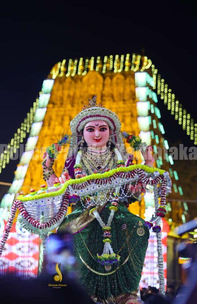 ಮಂಗಳೂರು: ವೈಭವದ ದಸರಾ ಶೊಭಾಯಾತ್ರೆ- ಕಣ್ಮನ ಸೆಳೆದ ಟ್ಯಾಬ್ಲೊಗಳು