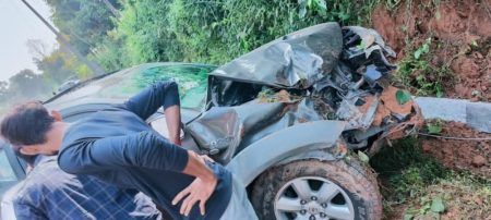 ಕಡಬ : ನಿಯಂತ್ರಣ ತಪ್ಪಿ ವಿದ್ಯುತ್ ಕಂಬಕ್ಕೆ ಢಿಕ್ಕಿ ಹೊಡೆದ ಕಾರು-ಐವರು ಗಂಭೀರ