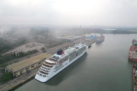 ಮಾಲ್ಟಾದಿಂದ ಮಂಗಳೂರು ಬಂದರಿಗೆ ಬಂದ ಐಷಾರಾಮಿ ಹಡಗು….!!