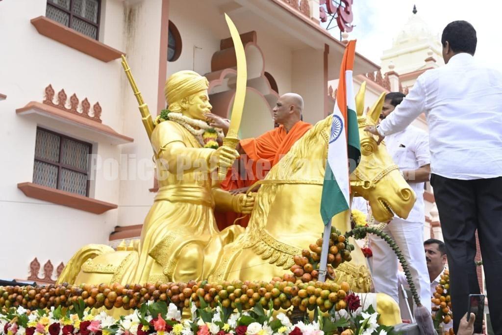 ಇಂದು ಸ್ವಾತಂತ್ರ್ಯ ಸಮರ ಸೇನಾನಿ ಕೆದಂಬಾಡಿ ರಾಮಯ್ಯ ಗೌಡರ ಕಂಚಿನ ಪ್ರತಿಮೆ ಲೋಕಾರ್ಪಣೆ’