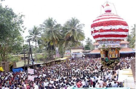 BIGG NEWS : ಉಡುಪಿ ಜಿಲ್ಲೆಯಲ್ಲೂ ಧರ್ಮ ಸಂಘರ್ಷ : ಕೋಡಿಹಬ್ಬ, ಉಪ್ಪಂದಜಾತ್ರೆಗಳಲ್ಲಿ ಅನ್ಯಧರ್ಮೀಯರ ವ್ಯಾಪಾರ ನಿರ್ಬಂಧ