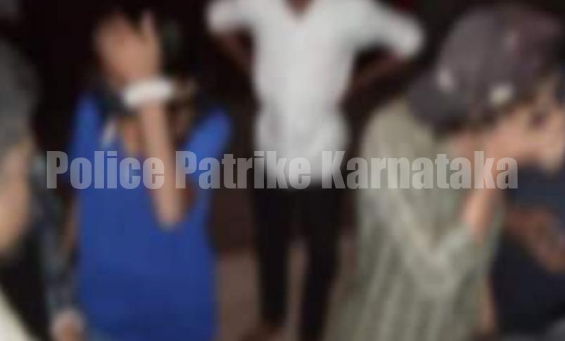 ಮಂಗಳೂರು: ಯುವಕ, ಯುವತಿಯರ ಮೇಲೆ ಸಂಘಪರಿವಾರದ ಕಾರ್ಯಕರ್ತರಿಂದ ಹಲ್ಲೆಗೆ ಯತ್ನ..!