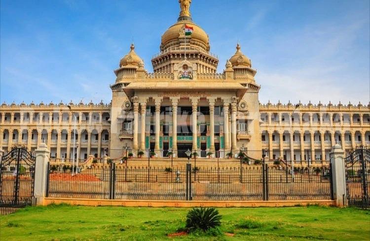 BREAKING NEWS: ‘ರಾಜ್ಯ ಸರ್ಕಾರ’ದಿಂದ ಆಡಳಿತ ಯಂತ್ರಕ್ಕೆ ಮೇಜರ್ ಸರ್ಜರಿ: ‘ಮೈಸೂರು ಎಸ್ಪಿ ಸೇರಿ 5 ಐಪಿಎಸ್ ಅಧಿಕಾರಿ’ಗಳ ವರ್ಗಾವಣೆ