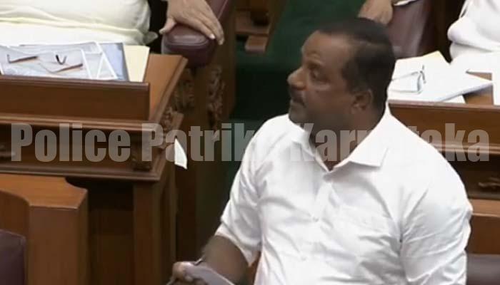 ಮಂಗಳೂರು ಬಾಂಬ್ ಸ್ಫೋಟದಿಂದ ದೇವರೇ ನಮ್ಮನ್ನು ಕಾಪಾಡಿದ್ದು: ಯು.ಟಿ.ಖಾದರ್