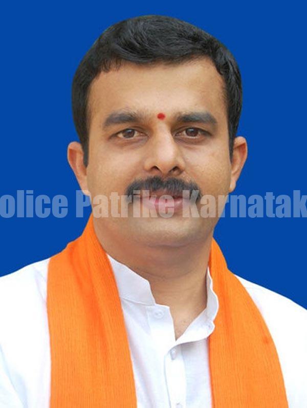 BIGG NEWS : ಸಚಿವ ‘ಸುನಿಲ್ ಕುಮಾರ್’ ವಿರುದ್ಧ ಅವಹೇಳನಕಾರಿ ಪೋಸ್ಟ್ : ಇಬ್ಬರಿಗೆ 25 ಸಾವಿರ ದಂಡ