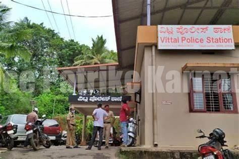 ವಿಟ್ಲ: ಯುವತಿಗೆ ‘ಚಾಕಲೇಟ್ ಬೇಕಾ’ ಎಂದು ಕೇಳಿದ ವಿಚಾರ – ವಿದ್ಯಾರ್ಥಿಗೆ ಹಲ್ಲೆ ಆರೋಪ – ಪ್ರಕರಣ ದಾಖಲು