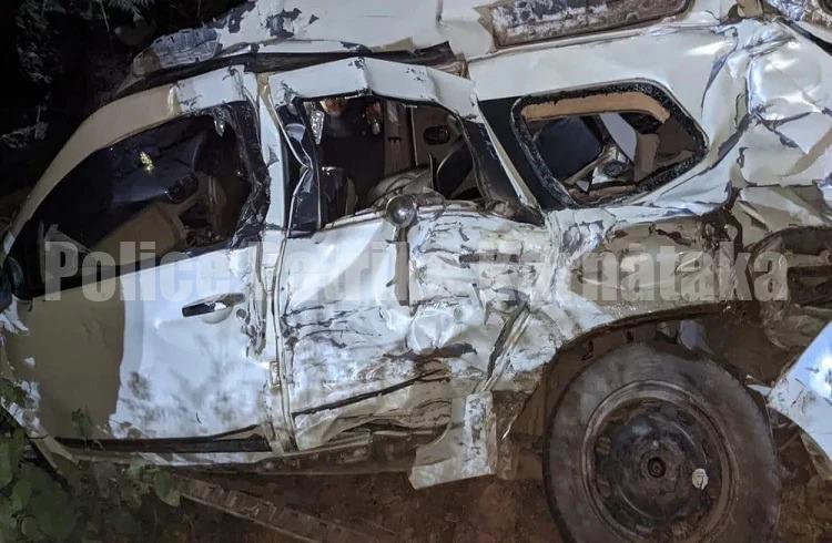 BREAKING NEWS : ಮುಂಬೈ-ಗೋವಾ ಹೆದ್ದಾರಿಯಲ್ಲಿ ಬೆಳ್ಳಂಬೆಳಗ್ಗೆ ಭೀಕರ ರಸ್ತೆ ಅಪಘಾತ : 9 ಮಂದಿ ಸ್ಥಳದಲ್ಲೇ ಸಾವು