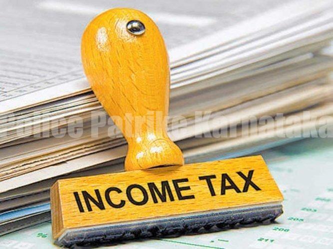 BREAKING NEWS : ಬೆಳ್ಳಂಬೆಳಗ್ಗೆ ಬೆಂಗಳೂರಿನಲ್ಲಿ ಚಿನ್ನದ ವ್ಯಾಪಾರಿಗಳಿಗೆ `ಐಟಿ’ ಶಾಕ್ : 25 ಕ್ಕೂ ಹೆಚ್ಚು ಚಿನ್ನದ ಅಂಗಡಿಗಳ ಮೇಲೆ ದಾಳಿ