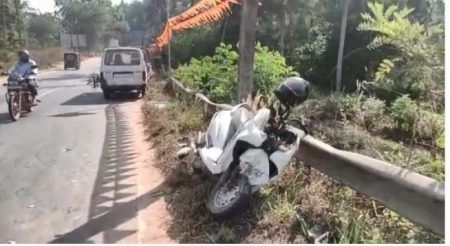 ಪುತ್ತೂರು: ಸ್ಕೂಟರ್-ಮಾರುತಿ ವ್ಯಾನ್ ಡಿಕ್ಕಿ; ಸವಾರ ಗಂಭೀರ ಗಾಯ