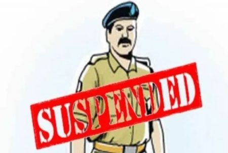 ಯುವಕನಿಗೆ ಠಾಣೆಗೆ ಕರೆದೊಯ್ದು ಥಳಿತ ಆರೋಪ,ಇಬ್ಬರು ಪೊಲೀಸರು ಅಮಾನತು