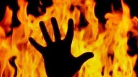 ಗುಡಿಸಲಿಗೆ ಬೆಂಕಿ ಬಿದ್ದು, ದಂಪತಿ ಸಜೀವ ದಹನ