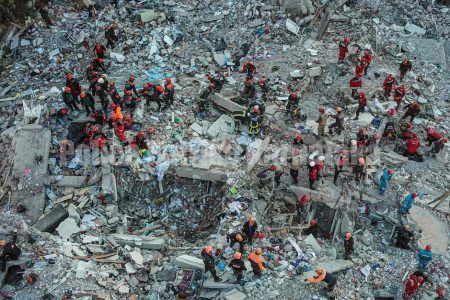 ಟರ್ಕಿ ಭೂಕಂಪ : 7900 ದಾಟಿದ ಸಾವಿನ ಸಂಖ್ಯೆ