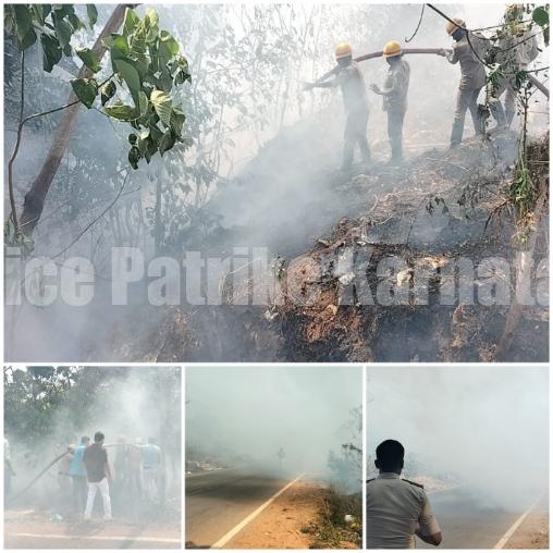 ಬಿಸಿರೋಡಿನ ರೈಲ್ವೆ ಹಳಿಯ ಸಮೀಪ ಆಕಸ್ಮಿಕ ಬೆಂಕಿ -ಬೆಂಕಿಯ ಜ್ವಾಲೆಗೆ ರಸ್ತೆ ಬಂದ್