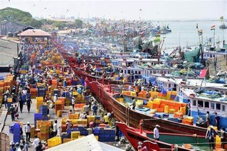 ಮಂಗಳೂರು: ದಕ್ಕೆಯಲ್ಲಿ ಕಳ್ಳನ ಕೈಚಳಕ; ಮೀನು ವ್ಯಾಪಾರಿಯ 1.50 ಲಕ್ಷ ಹಣ ಕಸಿದು ಪರಾರಿ!