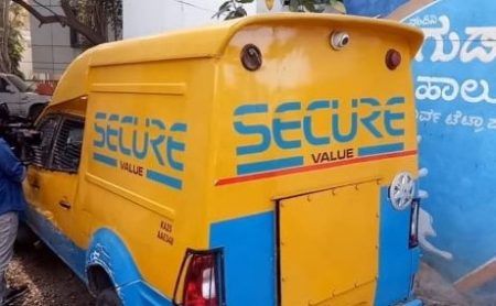 ಎಟಿಎಂಗೆ ಹಣ ತುಂಬುವ ವಾಹನ ಜಪ್ತಿ- ಹೆಚ್ಚುವರಿ 10 ಲಕ್ಷ ರೂ. ಪತ್ತೆ