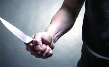 ಮ್ಯಾಜಿಸ್ಟ್ರೇಟ್ ಕೋರ್ಟ್ ಆವರಣದಲ್ಲೇ ಆಘಾತಕಾರಿ ಘಟನೆ: ವಕೀಲರಿಗೆ ಚಾಕುವಿನಿಂದ ಹಲ್ಲೆ