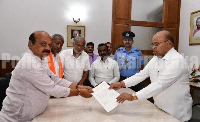 ಕರ್ನಾಟಕದ ಜನತೆಯ ತೀರ್ಪನ್ನು ಗೌರವಿಸಿ, ಮುಖ್ಯಮಂತ್ರಿ ಸ್ಥಾನಕ್ಕೆ ರಾಜೀನಾಮೆ ಸಲ್ಲಿಸಿದ್ದೇನೆ – ಬೊಮ್ಮಾಯಿ