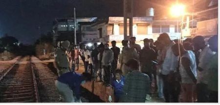 ತೊಕ್ಕೊಟ್ಟು : ರೈಲು ಹಳಿ ದಾಟುತ್ತಿದ್ದ ಯುವಕನಿಗೆ ರೈಲು ಡಿಕ್ಕಿ- ಯುವಕ ಸಾವು