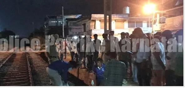 ತೊಕ್ಕೊಟ್ಟು : ರೈಲು ಹಳಿ ದಾಟುತ್ತಿದ್ದ ಯುವಕನಿಗೆ ರೈಲು ಡಿಕ್ಕಿ- ಯುವಕ ಸಾವು