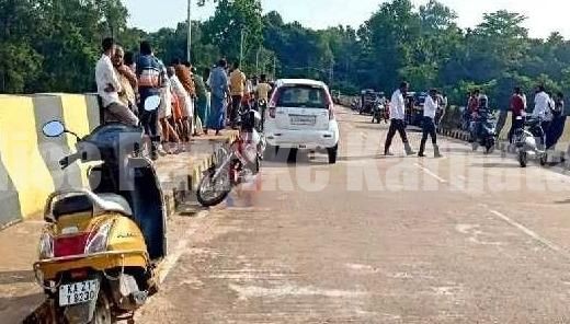 ಮಂಗಳೂರು : ಬಲೂನ್ ಕಟ್ಟಿಕೊಂಡು ಕುಮಾರಧಾರ ನದಿಗೆ ಹಾರಿ ಉದ್ಯಮಿ ಆತ್ಮಹತ್ಯೆ