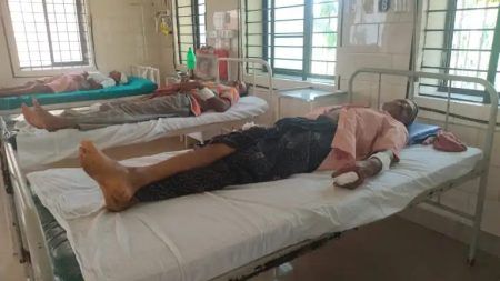 ಬೆಳ್ತಂಗಡಿ: ಮಾರ್ಗ ದುರಸ್ತಿ ಮಾಡುವ ವಿಚಾರಕ್ಕೆ ಹೊಡೆದಾಡಿಕೊಂಡು ಆಸ್ಪತ್ರೆಗೆ ಸೇರಿದ ಸಂಬಂಧಿಕರು