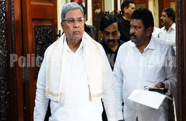 ವಾಸ್ತುದೋಷದಿಂದಾಗಿ 5 ವರ್ಷಗಳಿಂದ ಮುಚ್ಚಿದ್ದ ವಿಧಾನಸೌಧದ ಬಾಗಿಲು ತೆರೆದು ಒಳ ಪ್ರವೇಶಿಸಿದ ಸಿಎಂ