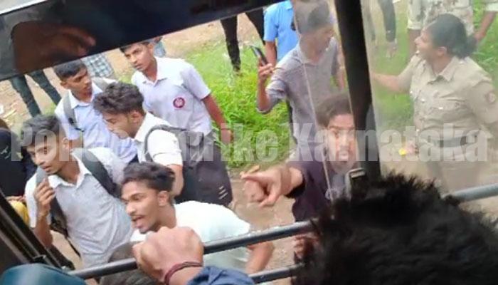 ಚಾರ್ಮಾಡಿ ಯುವಕರಿಂದ ಸರಕಾರಿ ಬಸ್ ನಿಲ್ಲಿಸಿ ಗಲಾಟೆ ಪ್ರಕರಣ : ಧರ್ಮಸ್ಥಳ ಪೊಲೀಸ್ ಠಾಣೆಯಲ್ಲಿ ಪ್ರಕರಣ ದಾಖಲು