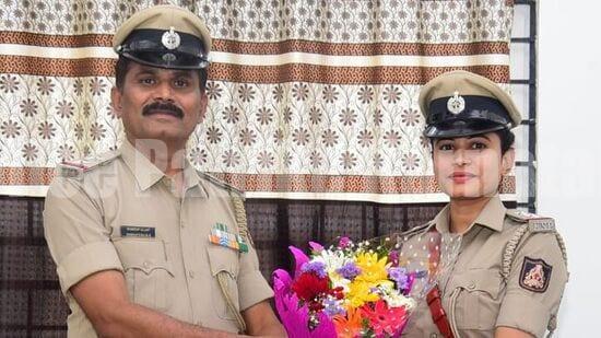 ಅಪ್ಪನಿಂದ ಮಗಳಿಗೆ ಅಧಿಕಾರ ಹಸ್ತಾಂತರ- ರಾಜ್ಯ ಪೊಲೀಸ್ ಇಲಾಖೆಯಲ್ಲಿ ಅಪರೂಪದ ಘಟನೆ