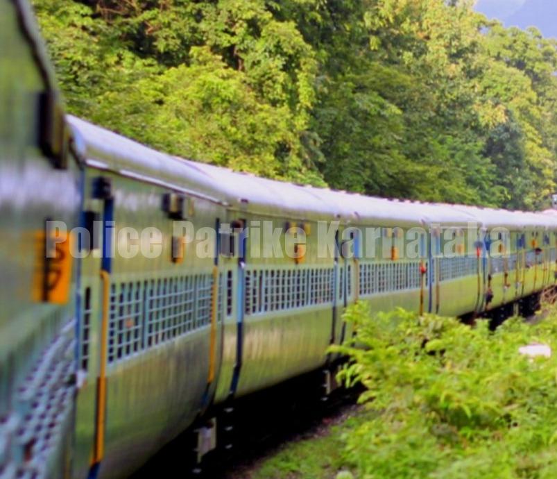 ಯುವತಿಯೊಂದಿಗೆ ರೈಲಿನಲ್ಲಿ ಅಸಭ್ಯ ವರ್ತನೆ- ಆರೋಪಿಯ ಬಂಧನ