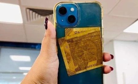 ಶಾಕಿಂಗ್ ನ್ಯೂಸ್ : ಫೋನ್ ಕವರ್ ನಲ್ಲಿ ನೋಟು ಇಟ್ಟರೆ ಸ್ಪೋಟ ಸಾಧ್ಯತೆ !