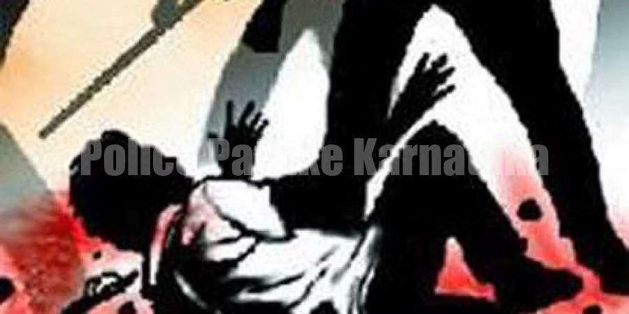 ಮೂಡುಬಿದಿರೆ : ನೈತಿಕ ಪೊಲೀಸ್ ಗಿರಿ – ಯುವಕನ ಮೇಲೆ ಹಲ್ಲೆ