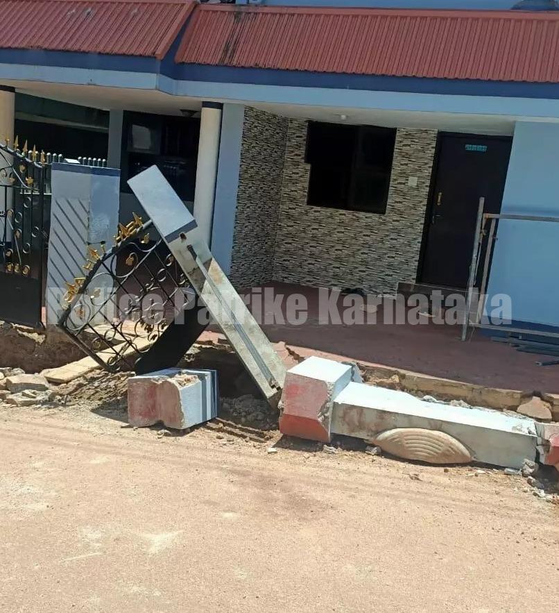 ಸುರತ್ಕಲ್: ಕಾಂಪೌಂಡ್ ಕುಸಿದು ಓರ್ವ ಮೃತ್ಯು, ಇನ್ನೋರ್ವ ಗಂಭೀರ