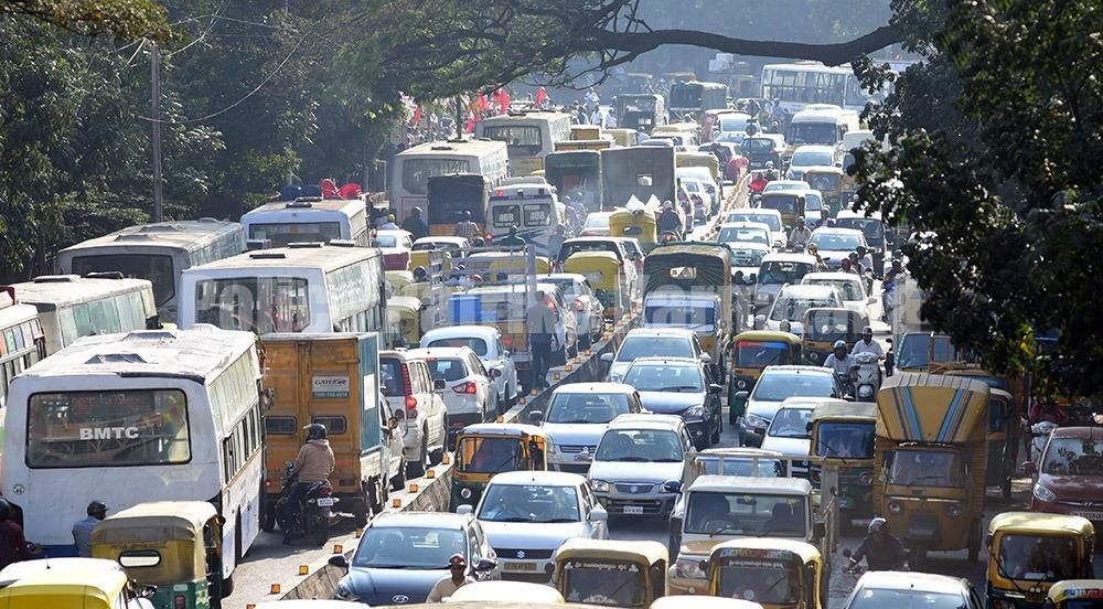 ನಾಳೆ ‘ಬೆಂಗಳೂರು’ ಬಂದ್ : ಏನಿರುತ್ತೆ, ಏನಿರಲ್ಲ .? ಇಲ್ಲಿದೆ ಸಂಪೂರ್ಣ ಮಾಹಿತಿ