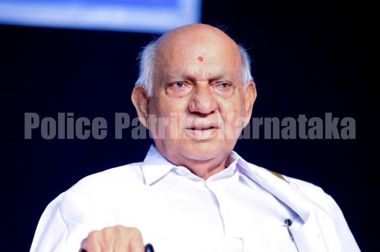 ಮೂಡಬಿದಿರೆ ಆಳ್ವಾಸ್ ಶಿಕ್ಷಣ ಸಂಸ್ಥೆಯ ಆಧ್ಯಕ್ಷ ಡಾ. ಮೋಹನ್ ಆಳ್ವರ ತಂದೆ ಆನಂದ ಆಳ್ವ ನಿಧನ