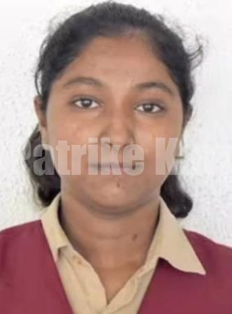 ಎಕ್ಸಾಂ ಹಾಲ್ನಲ್ಲಿ ಹೃದಯ ಸ್ತಂಭನ- ಕುಸಿದು ಬಿದ್ದು 15ರ ವಿದ್ಯಾರ್ಥಿನಿ ಮೃತ್ಯು