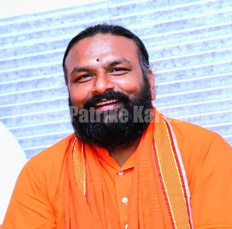 ಚೈತ್ರಾ & ಗ್ಯಾಂಗ್ ವಂಚನೆ ಪ್ರಕರಣ; ಅಭಿನವ ಹಾಲಶ್ರೀ ಬಿಡುಗಡೆ