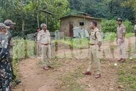 ಕರ್ನಾಟಕ ಕೇರಳ ಗಡಿಭಾಗದಲ್ಲಿ ಪೋಲಿಸರೊಂದಿಗೆ ನಕ್ಸಲರ ಗುಂಡಿನ ಚಕಮಕಿ, ಶಸ್ತ್ರಾಸ್ತ್ರ ವಶ