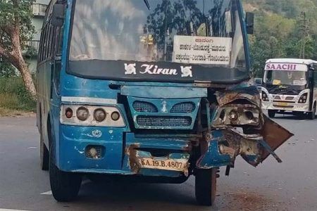 ಕಾರ್ಕಳ: ಬಸ್ ಮತ್ತು ಬೈಕ್ ನಡುವೆ ಅಪಘಾತ – ಓರ್ವ ಮೃತ್ಯು, ಸಹ ಸವಾರ ಗಂಭೀರ