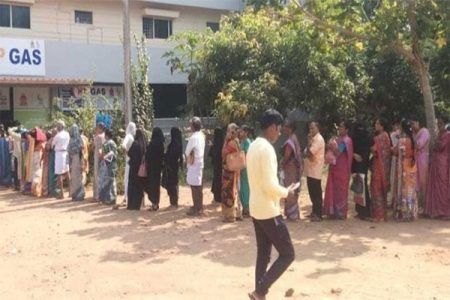 ಕರಾವಳಿಯಲ್ಲಿ ವೈರಲ್ ಆದ ಗ್ಯಾಸ್ ಸಬ್ಸಿಡಿ ಮೆಸೇಜ್ : ಏಜೆನ್ಸಿ ಕಚೇರಿಗೆ ಗ್ರಾಹಕರ ಮುತ್ತಿಗೆ