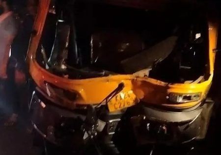 ಉಪ್ಪಿನಂಗಡಿ : ಲಾರಿ-ರಿಕ್ಷಾ ಡಿಕ್ಕಿ – ಮೂವರಿಗೆ ಗಂಭೀರ ಗಾಯ